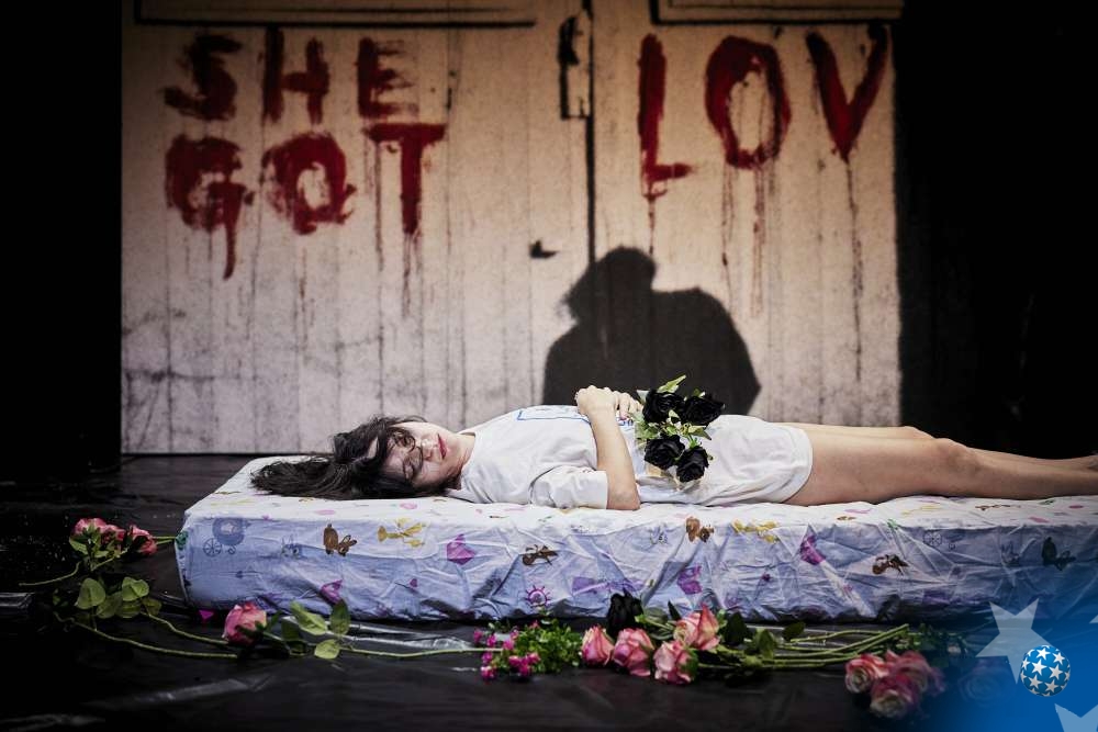 Cadela Força Trilogy - Chapter I: The Bride and the Goodnight Cinderella; Photo: Christophe Raynaud de Lage